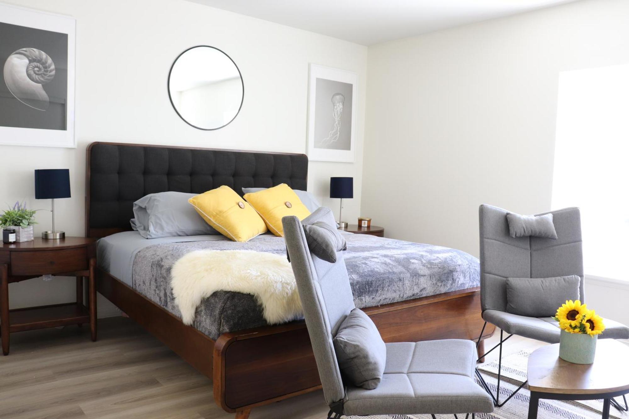 Apartment Lovely On The Promenade! Free Parking *